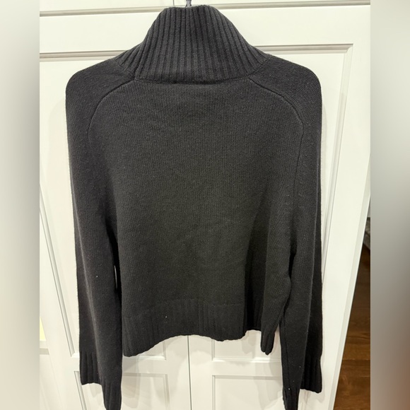 Reformation NEW Brooke Crop Cashmere Turtleneck Sweater - Picture 9 of 10
